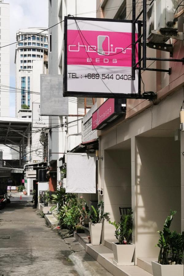 Cheqinn Bed Sukhumvit 4 Nana Plaza Bangkok Extérieur photo